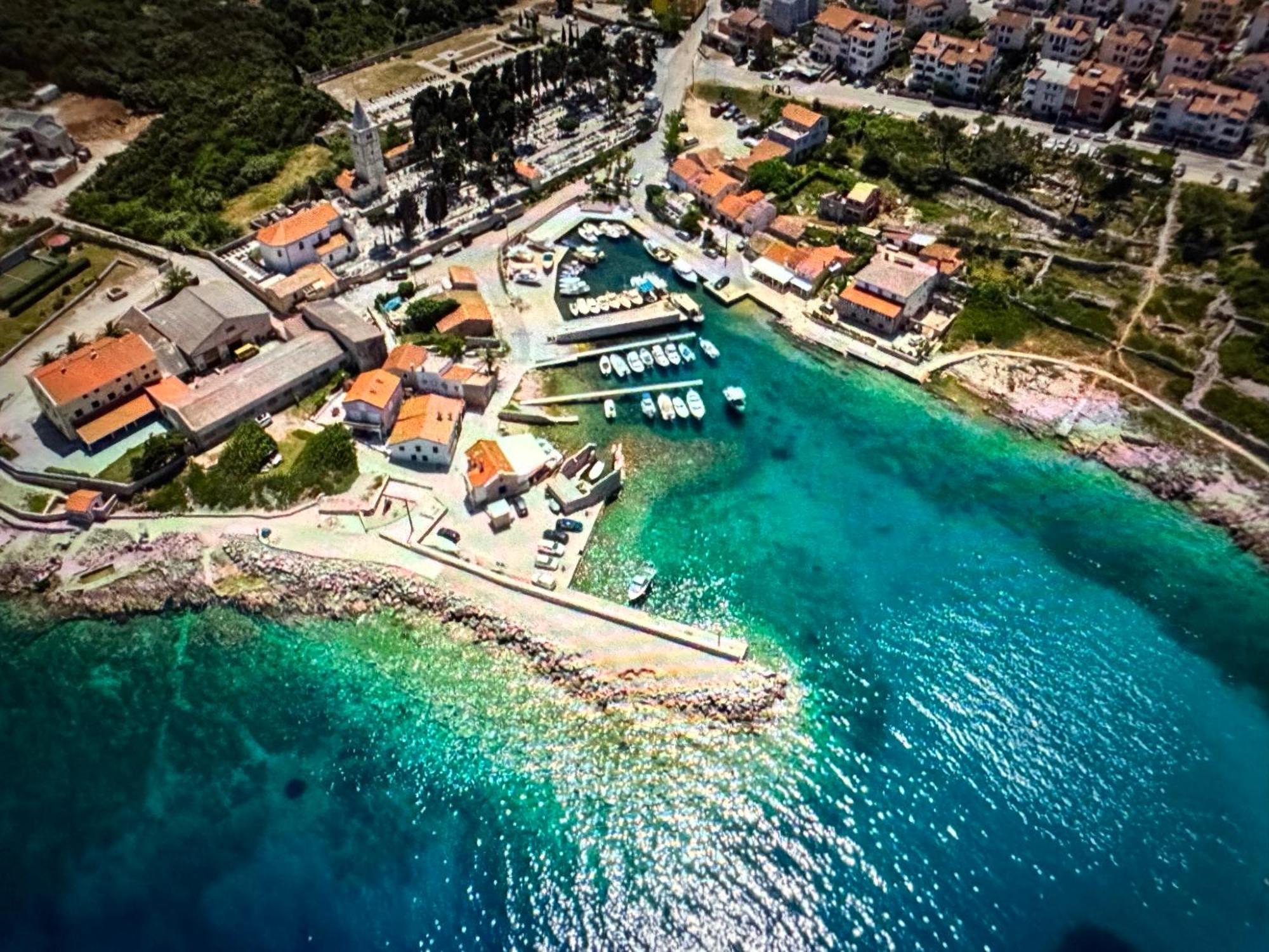 Villa Sv. Martin Mali Lošinj Kültér fotó